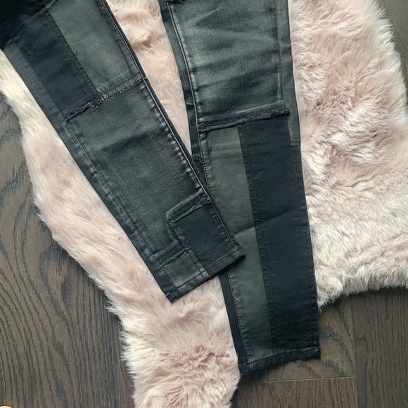 Blank NYC Patchwork Skinny Jeans - Picture 6 of 10